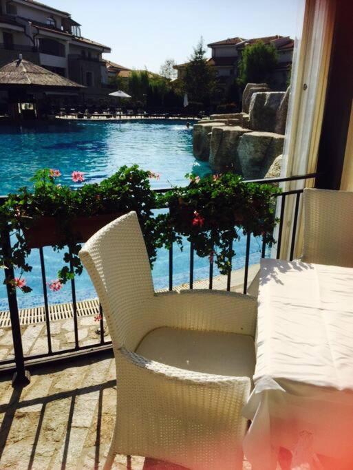 Lovely In Peaceful Family Near To Nesebar