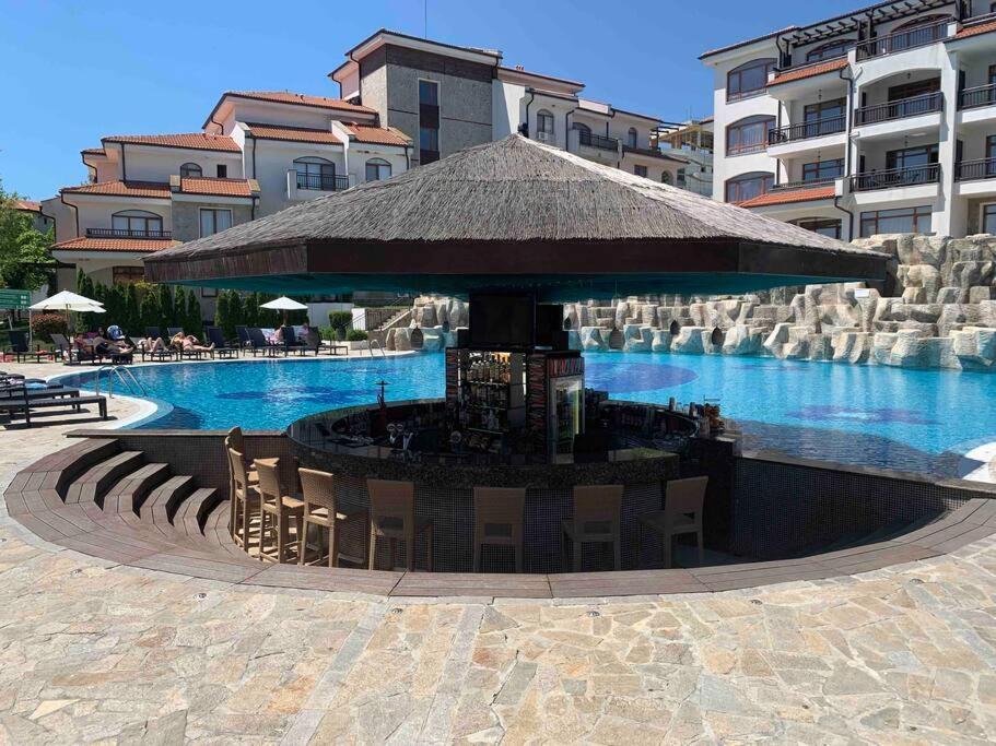 Lovely In Peaceful Family Near To Nesebar