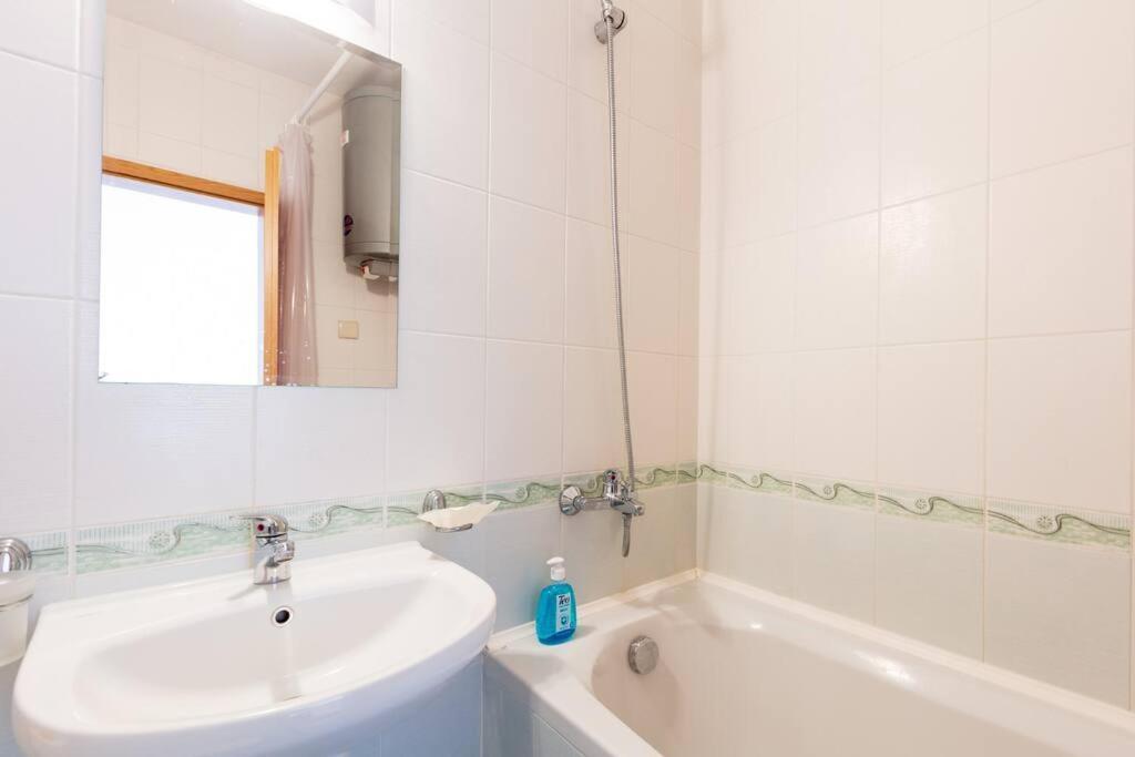 Lovely In Peaceful Family Near To Nesebar Kableshkovo (Burgas)