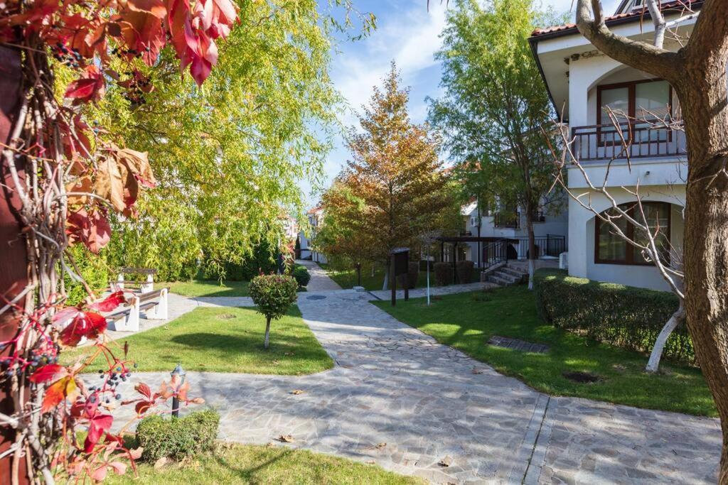 Appartamento Lovely In Peaceful Family Near To Nesebar *